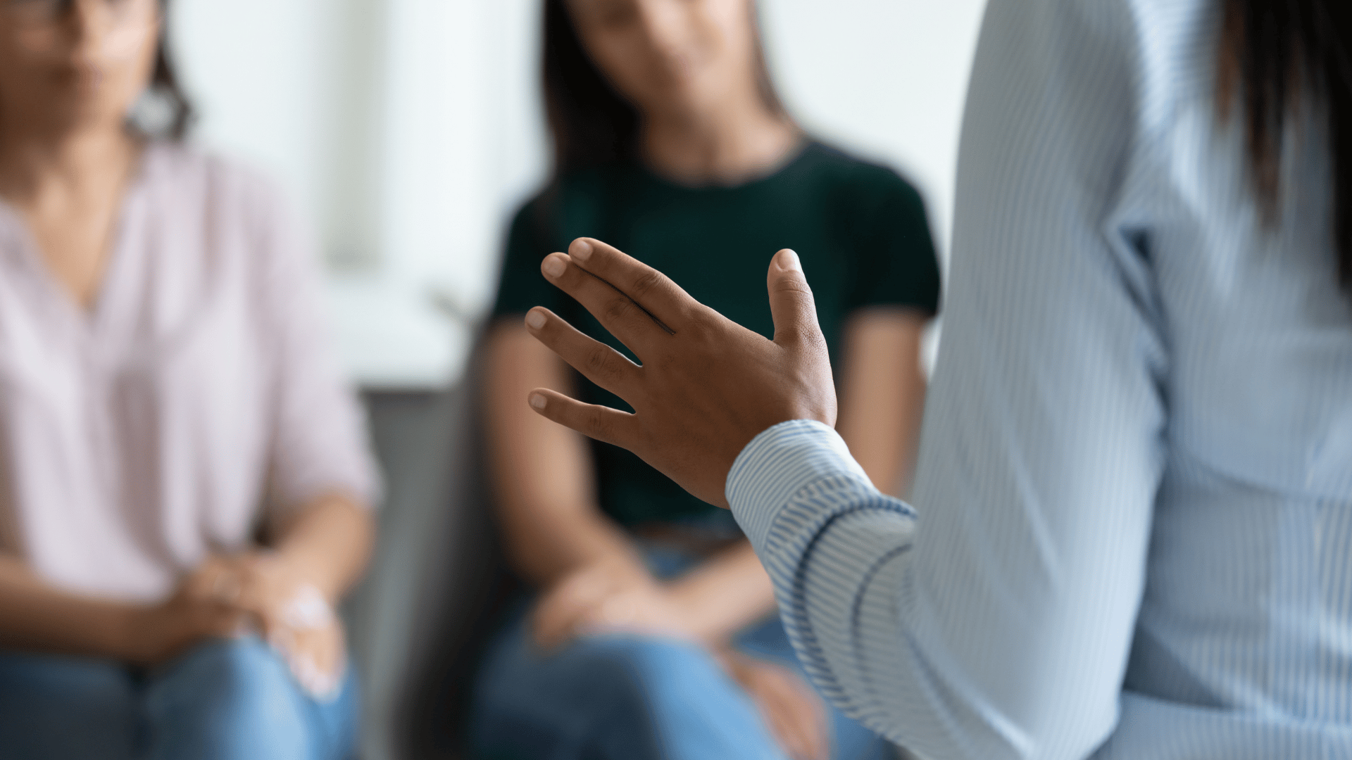 How to use storytelling to create community